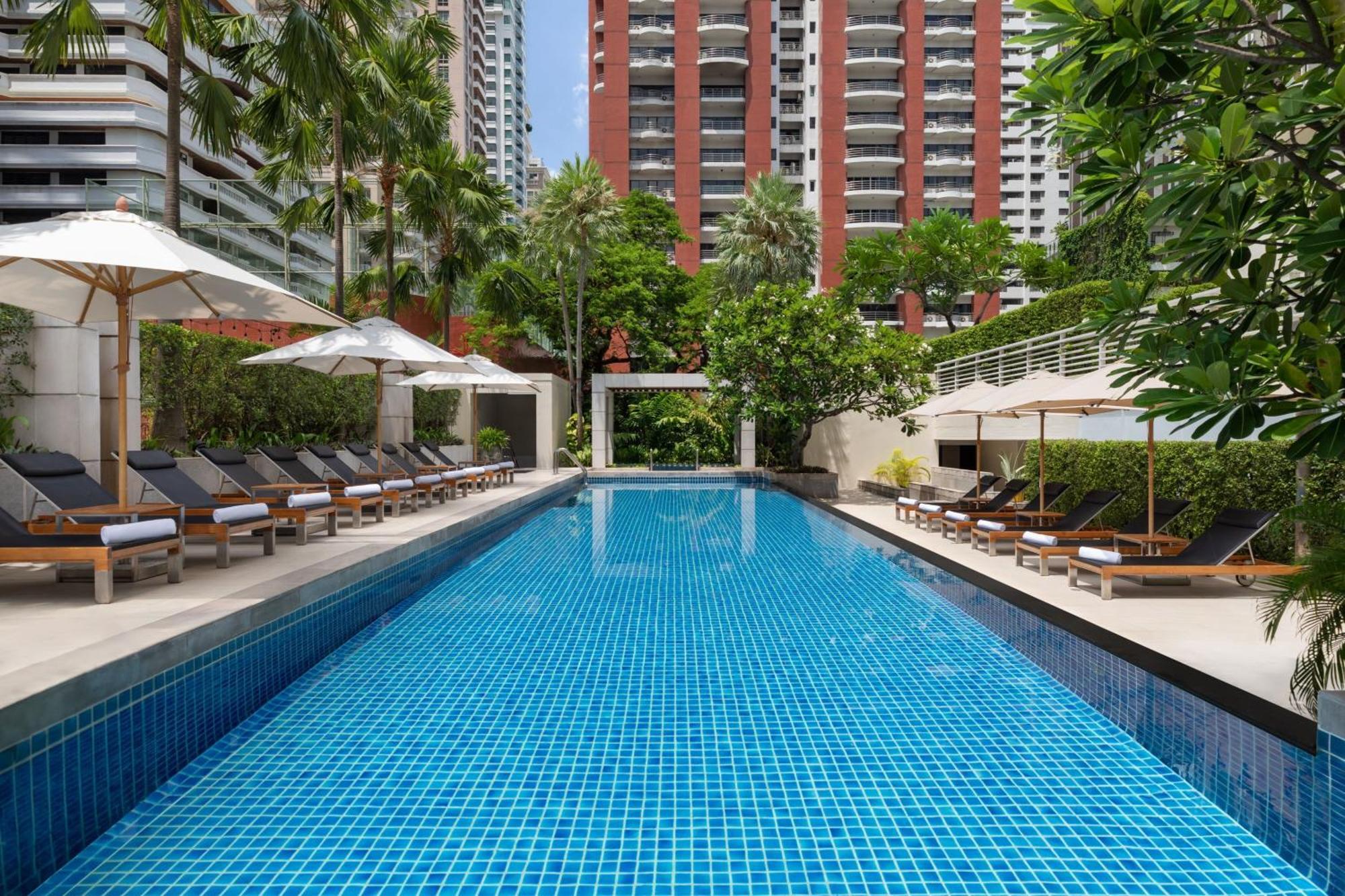 Courtyard By Marriott Bangkok Hotel Exterior foto